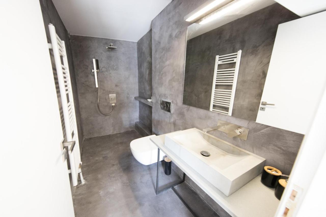 アテネSuper Modern Minimal Flat Nr Metro & Arch. Museumアパートメント エクステリア 写真